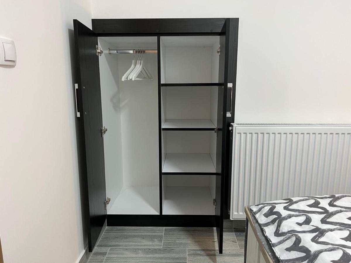 Aster Apartment *
